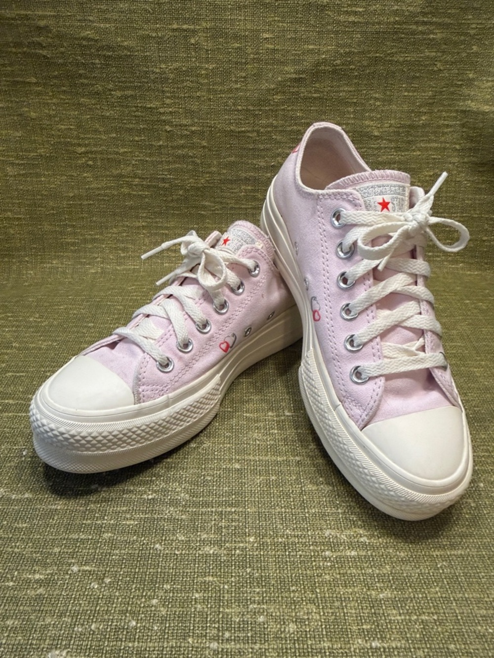 Converse Chuck Taylor All Star Lift Platform- Y2K Hear Lilac Daze Light Pink